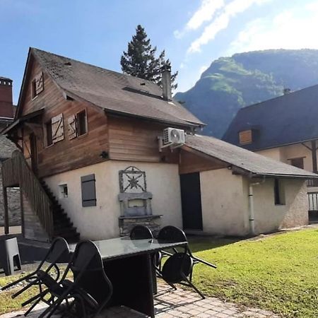 Appartement Cocoon Avec Jardin Et Vue Montagne Laruns Buitenkant foto